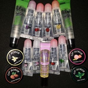 Lip Gloss/Lip Scrub Bundle